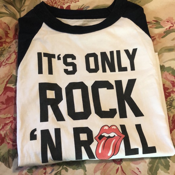 ROLLING STONES size Medium It’s Only Rock ‘N Roll Baseball 3/4 Authentic Merch - Picture 8 of 12